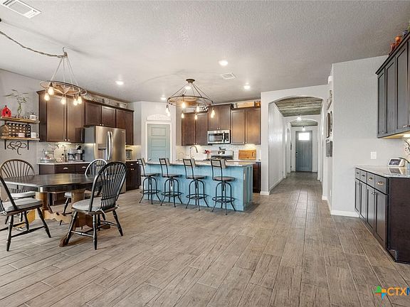5th image of 753 Willowbrook