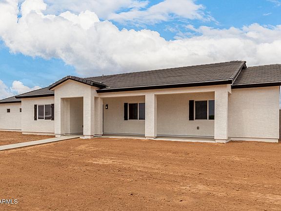 2nd image of 6515 N LOMA Court