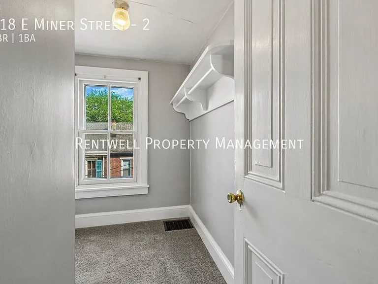 118 E Miner St #2 — Photo 7