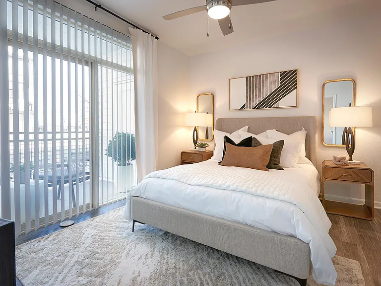 Arista Flats — Photo 30