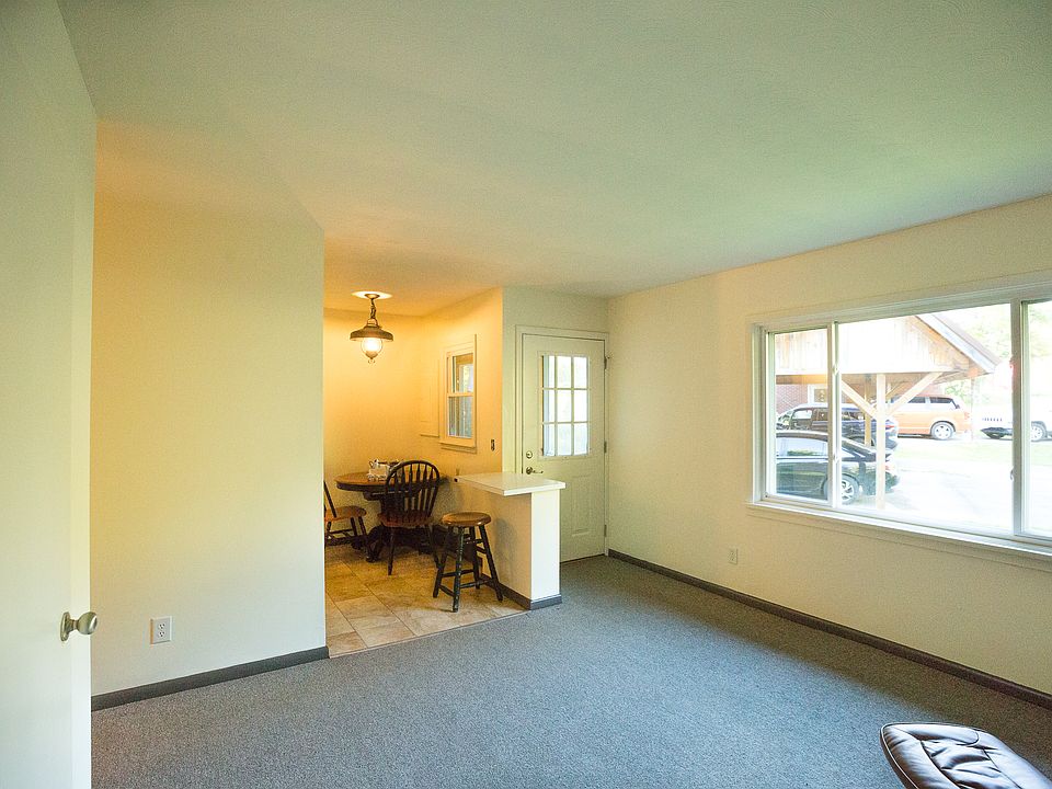 1st image of 1 Sawdey Rd