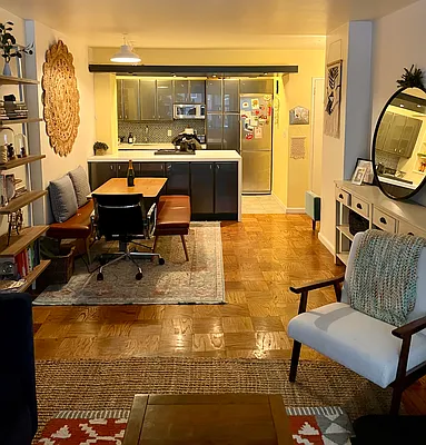 Rented by Brown Harris Stevens | media 22