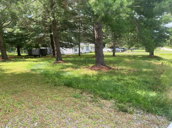 5404 Winchester Way #243, Gladwin, MI 48624
