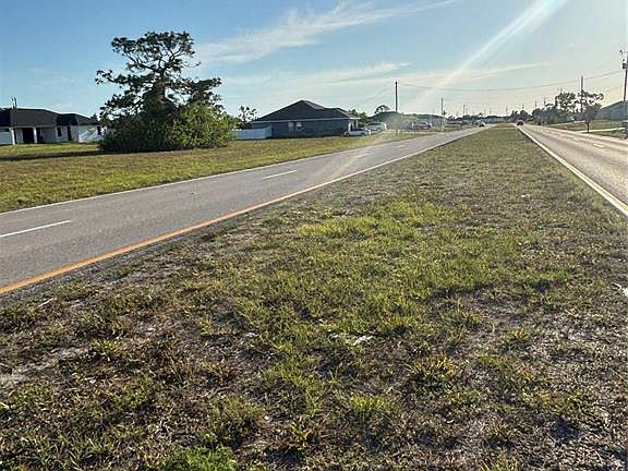 3rd image of 1715 DIPLOMAT PARKWAY W LOT 63