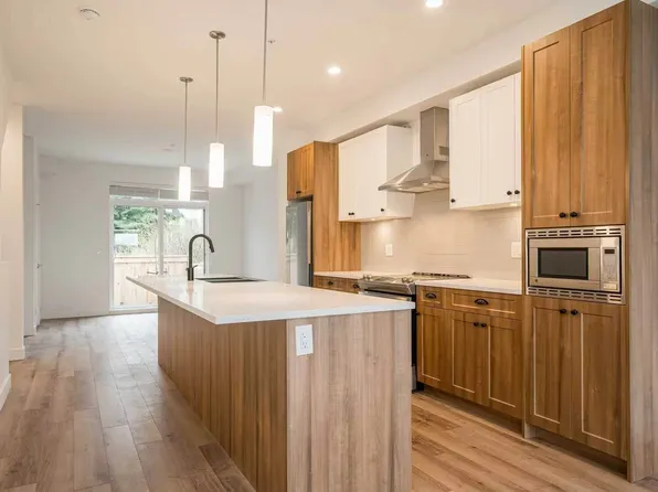 20487 65th Ave #2, Langley, BC V2Y 3K6