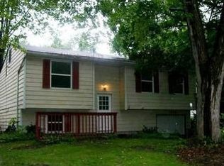 1736 Red Bird Rd, Madison, OH 44057