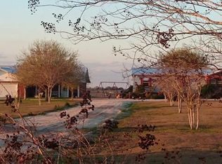 320 W Radhost School Rd, La Grange, TX 78945