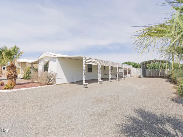 490 N Moon Mountain Ave #14, Quartzsite, AZ 85346