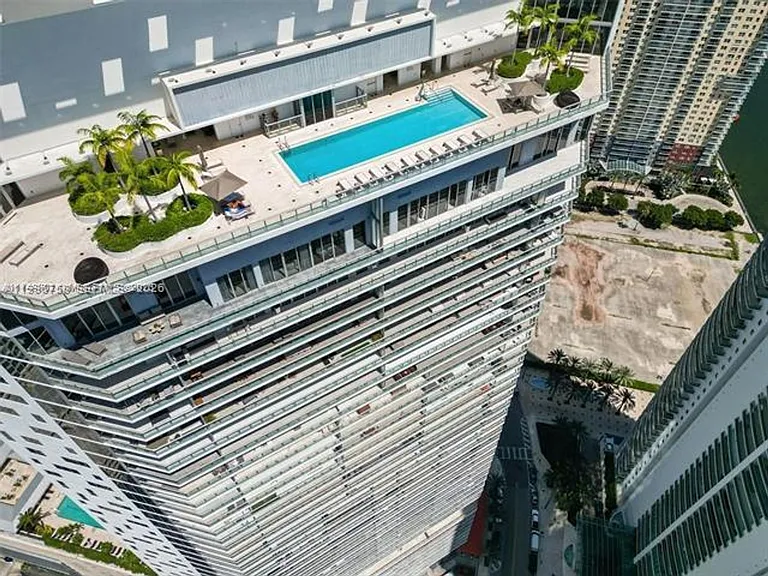 1300 Brickell Bay Dr #3206 — Photo 27