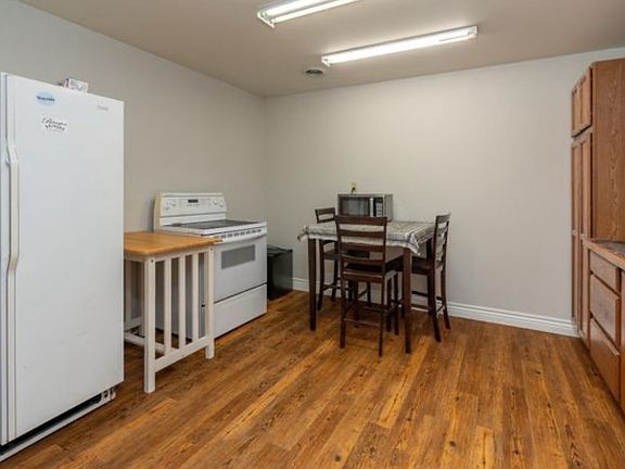 5th image of 10543 Highway 149 Suite C