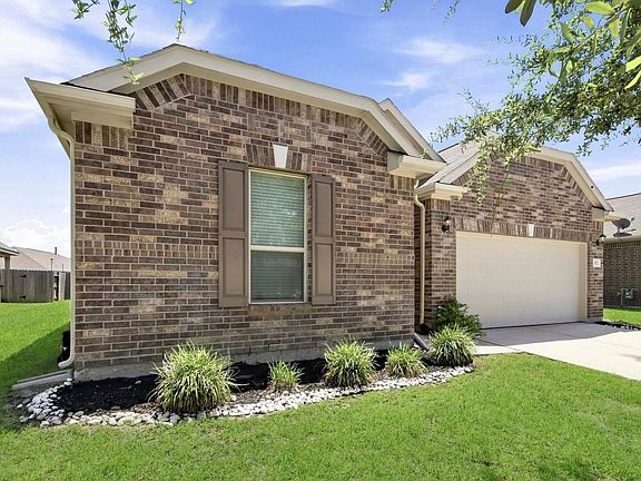 3rd image of 20512 Pembridge Green Dr