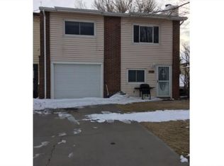 314 E Miller St, Rawlins, WY 82301
