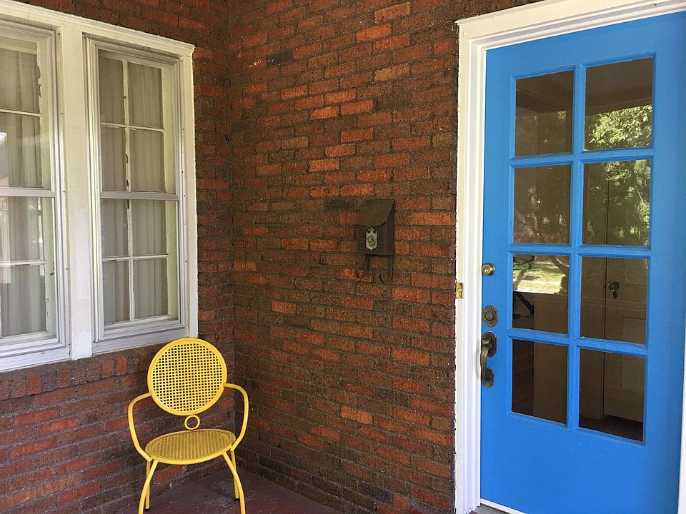 1st image of 1695 E Long St
