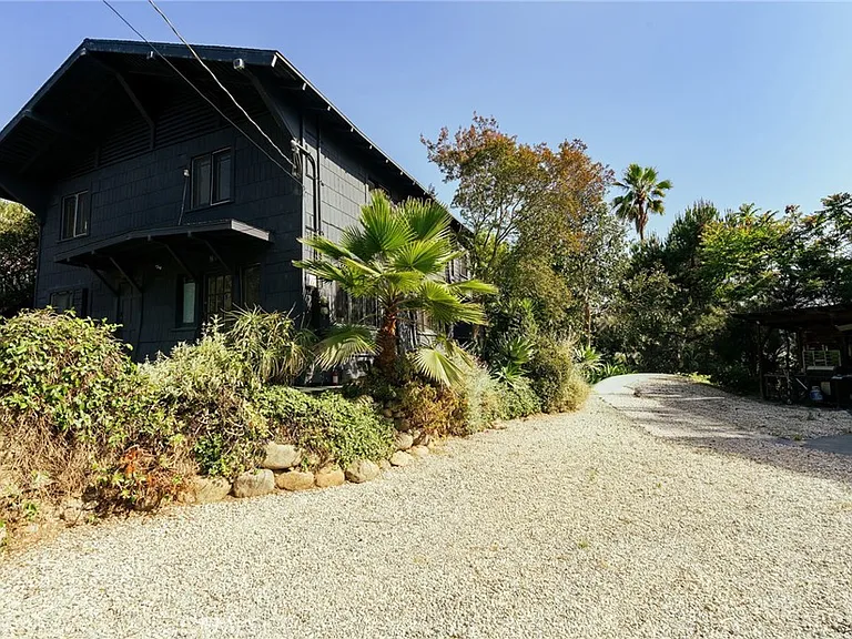 5924 Hayes Ave — Photo 34