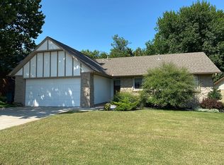 8703 E 58th St S, Tulsa, OK 74145