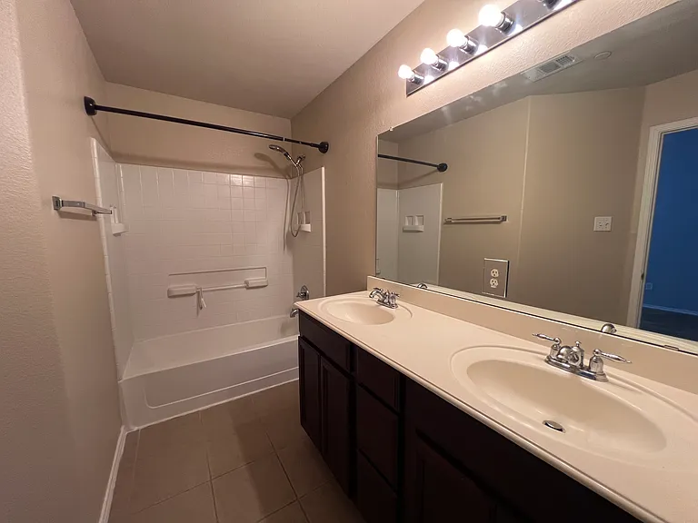 1166 Landon Ln — Photo 12