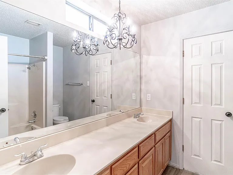 4031 Country Meadows Cir — Photo 5