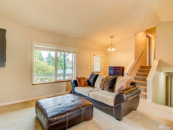 4th image of 11843 SE 251st St