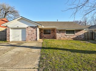 1711 Sheffield Cir, Norman, OK 73071