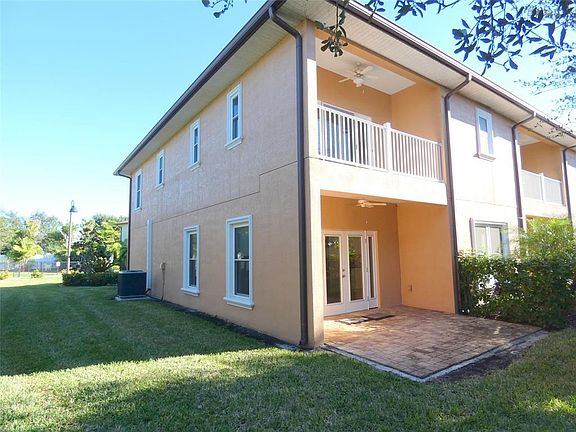 5th image of 749 Date Palm Ln