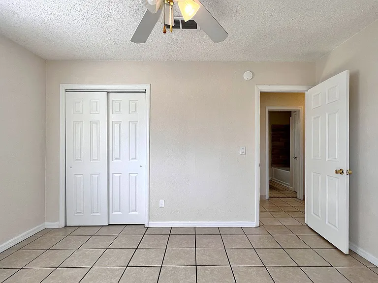 120 3rd Jpv St — Photo 14