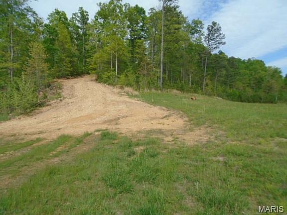 5th image of 240 County Road 135