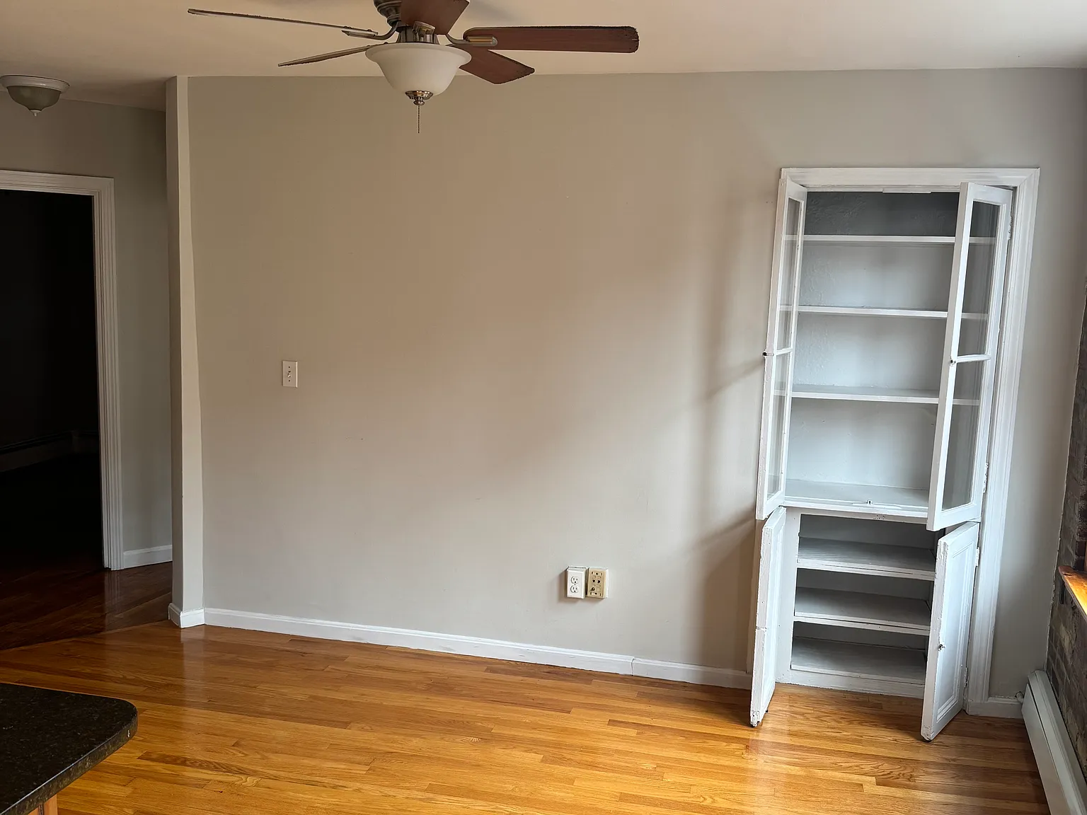2 bed, 1.0 bath, $3,350 — Photo 4