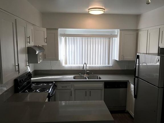 2nd image of 1308 N Curson Ave APT 7