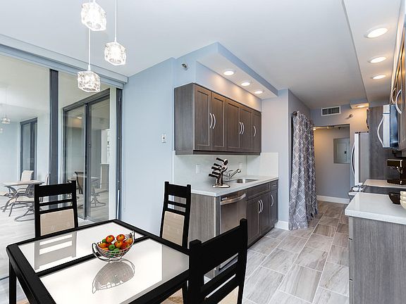 2nd image of 9 Island Ave APT 604