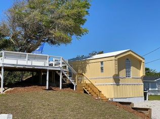 113 Myrtle Dr, Emerald Isle, NC 28594