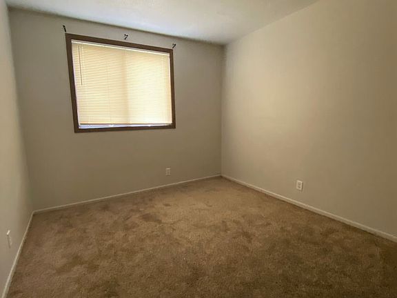 4th image of 4520 Baldwin Ave #2