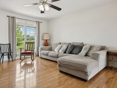 1809 Mosley Ferry Rd, Chapmansboro, TN, 37035