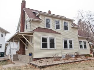 1928 2nd Ave SE, Cedar Rapids, IA 52403