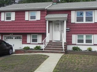 5 Chapman Dr, Little Ferry, NJ 07643