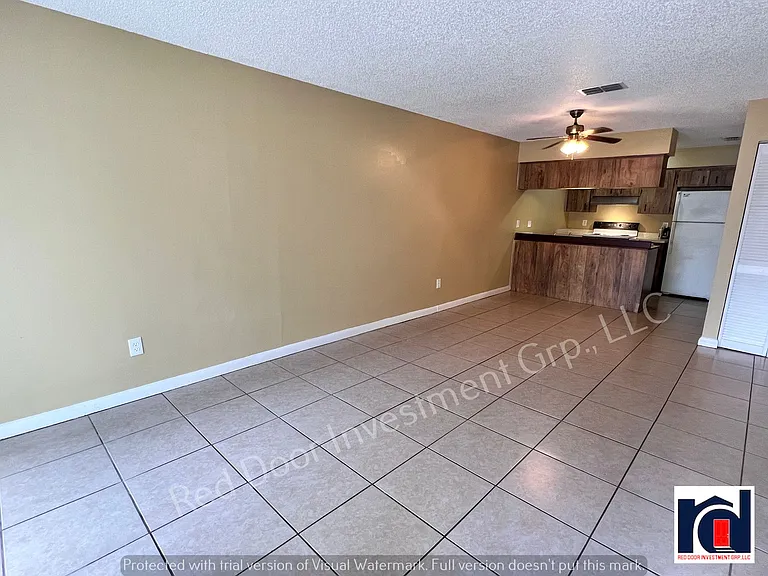 3005 SE 55th Ave #D — Photo 2