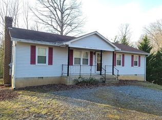 1692 Grants Hill Church Rd, Montross, VA 22520