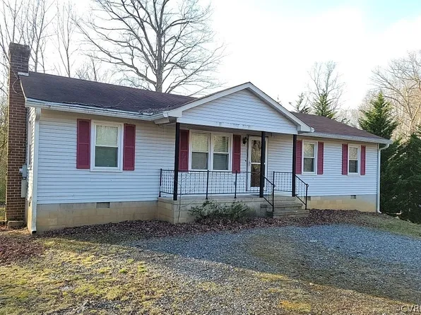 1692 Grants Hill Church Rd, Montross, VA 22520