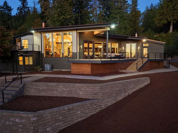 12013 206th Place SE, Issaquah, WA 98027