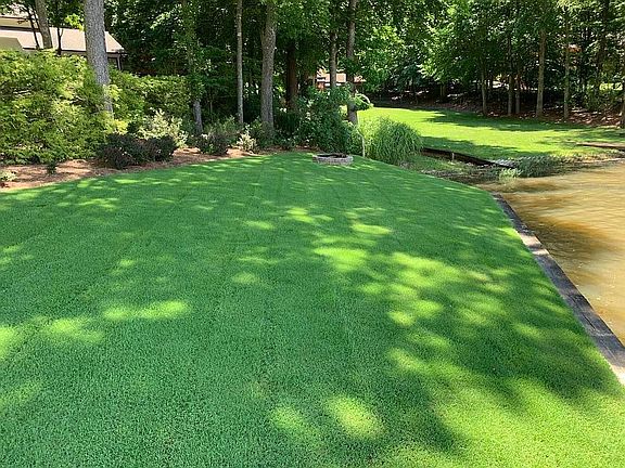 2nd image of 105 Westhaven Ct