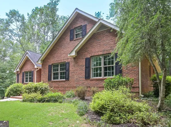 5885 W Chapel Hill Rd, Douglasville, GA 30135