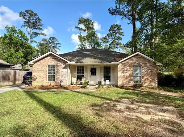 2005 Rapatel St, Mandeville, LA 70448