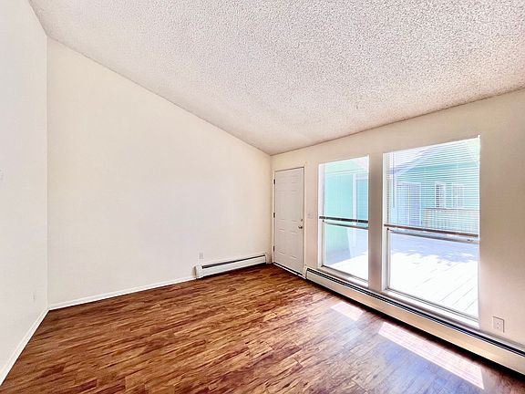 5th image of 2897 Greenland Dr APT 306