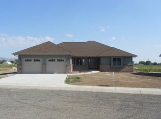 3607 Maple Leaf Ave, Cody, WY 82414