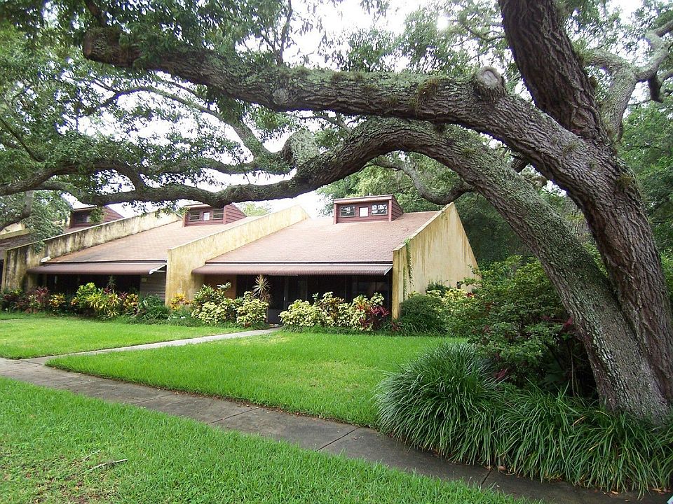1st image of 474 Valerie Dr
