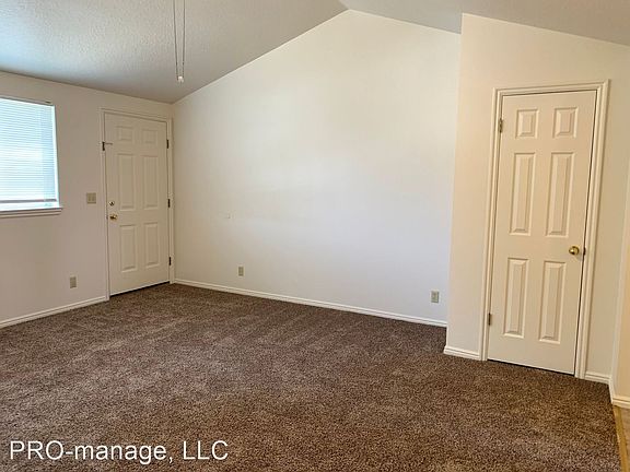 2nd image of 2089 Meppen Dr