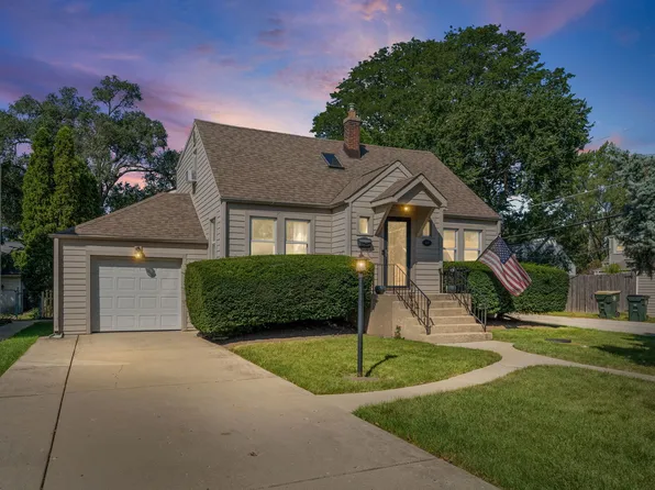 9138 Belleforte Ave, Morton Grove, IL 60053