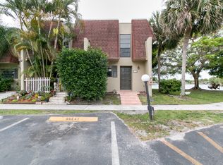 8960 Palm Tree Ln #8960, Hollywood, FL 33024