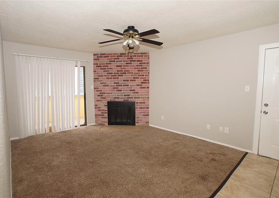 1st image of 8405 Wilcrest Dr APT 1902