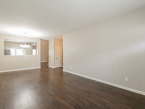 4th image of 2429 Clock Face Ct