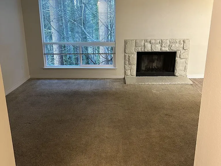 34015 1st Cir S — Photo 1